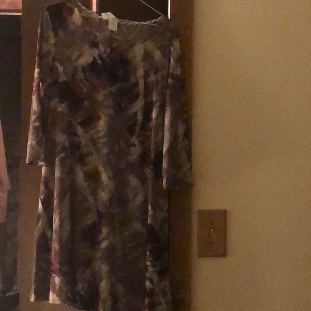Dress like new tried on but not worn